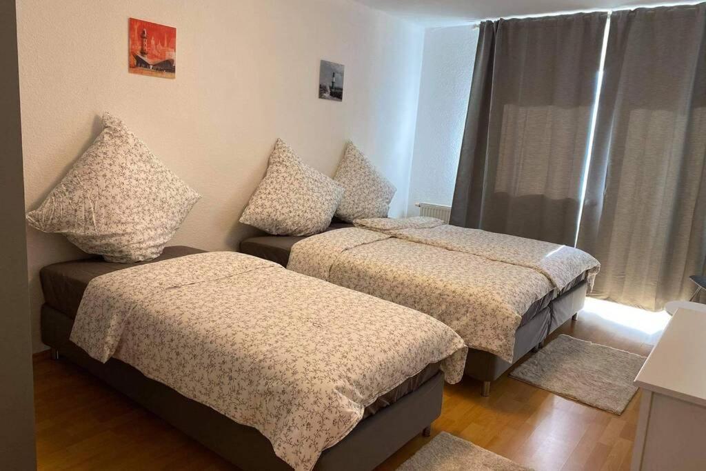 Beste Lage in Rostock: 2-Zimmerwohnung mit Balkon im 1.OG Exterior foto